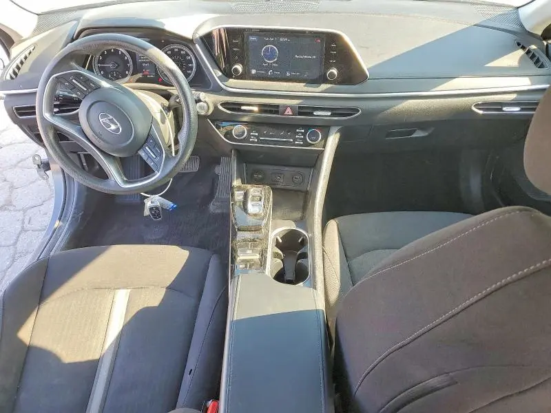 2022 HYUNDAI SONATA SEL  