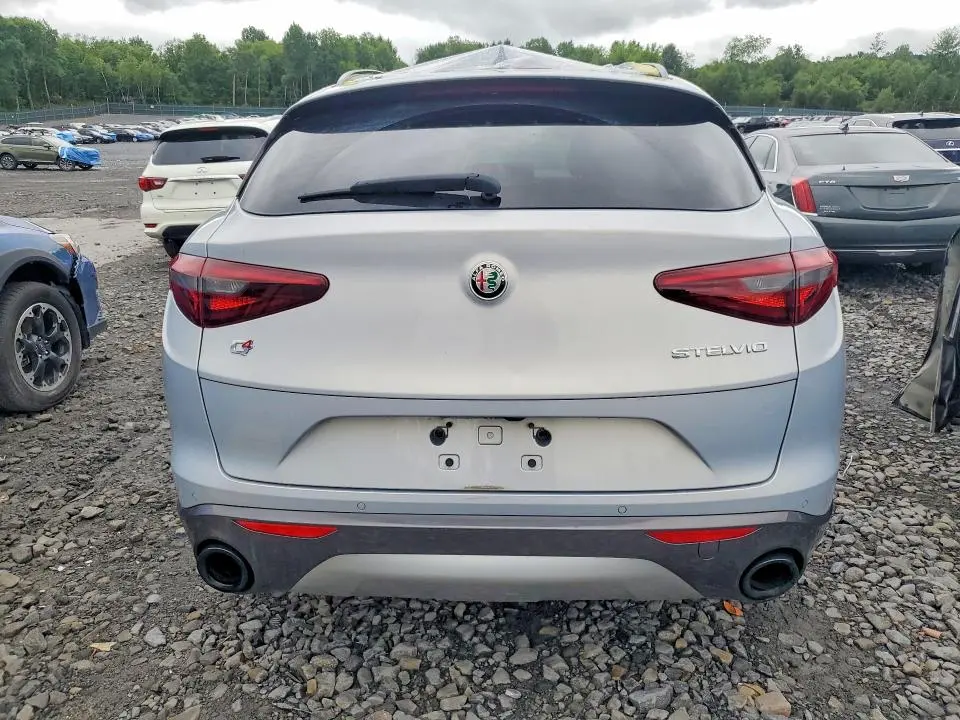 2022 ALFA ROMEO STELVIO TI  