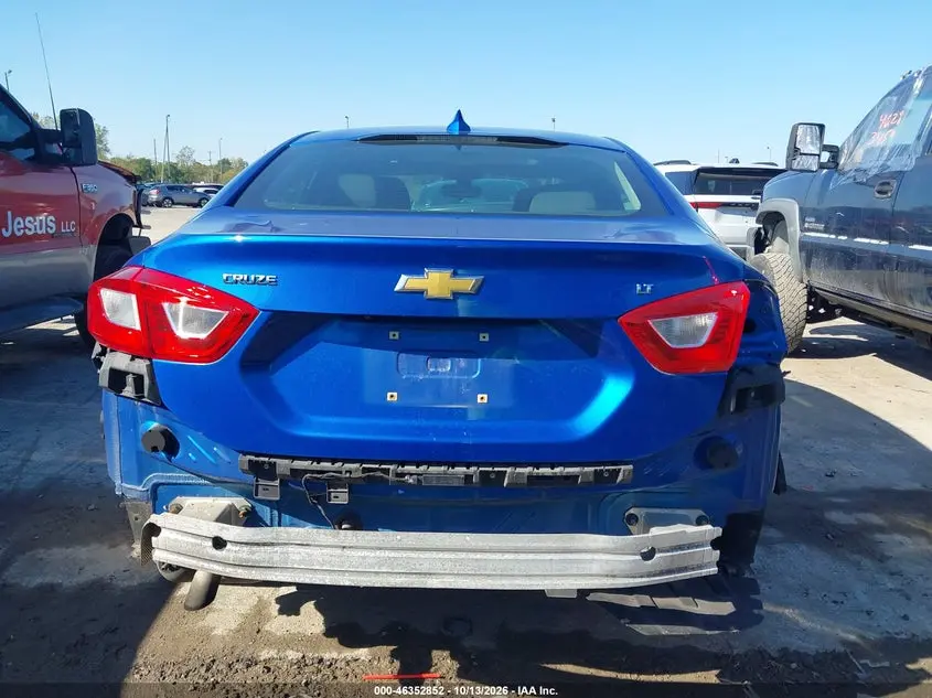 2017 CHEVROLET CRUZE LT AUTO