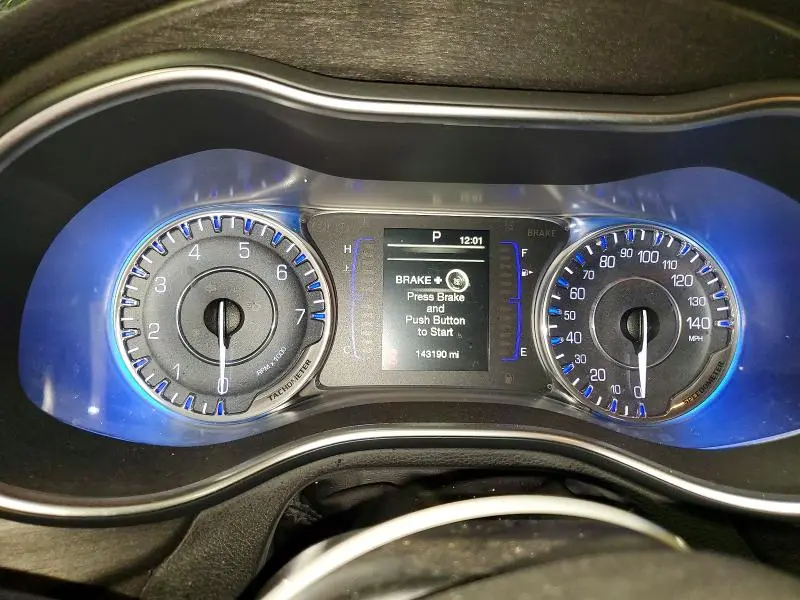 2017 CHRYSLER 200 LIMITED  