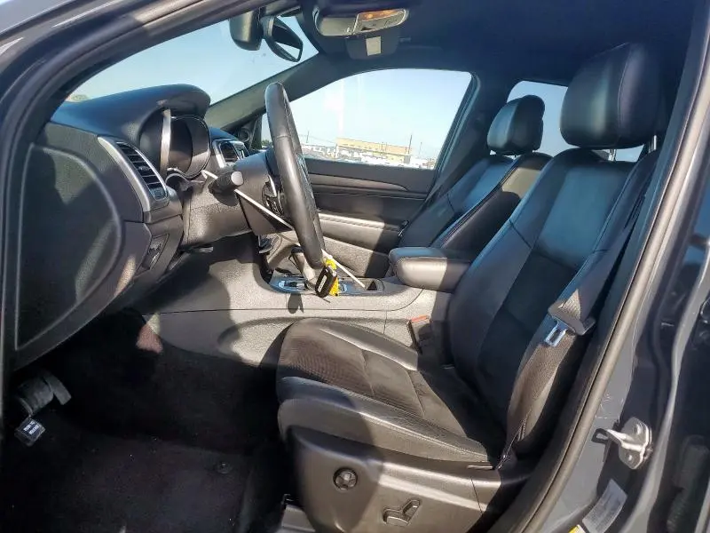 2017 JEEP GRAND CHEROKEE LAREDO  