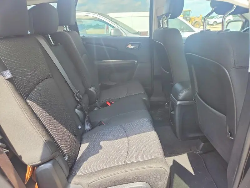 2020 DODGE JOURNEY SE  