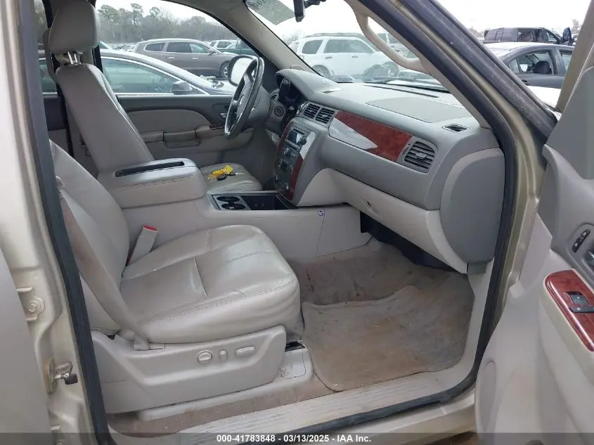 2013 CHEVROLET TAHOE LT