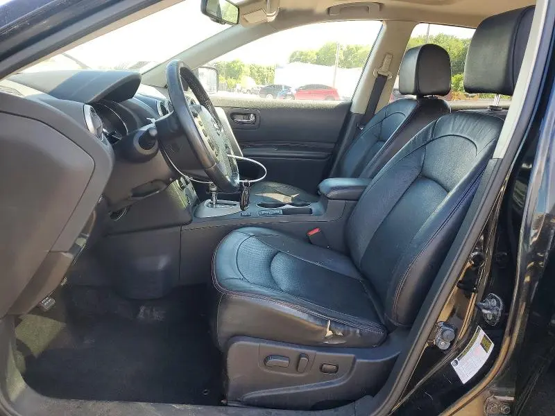 2012 NISSAN ROGUE S  