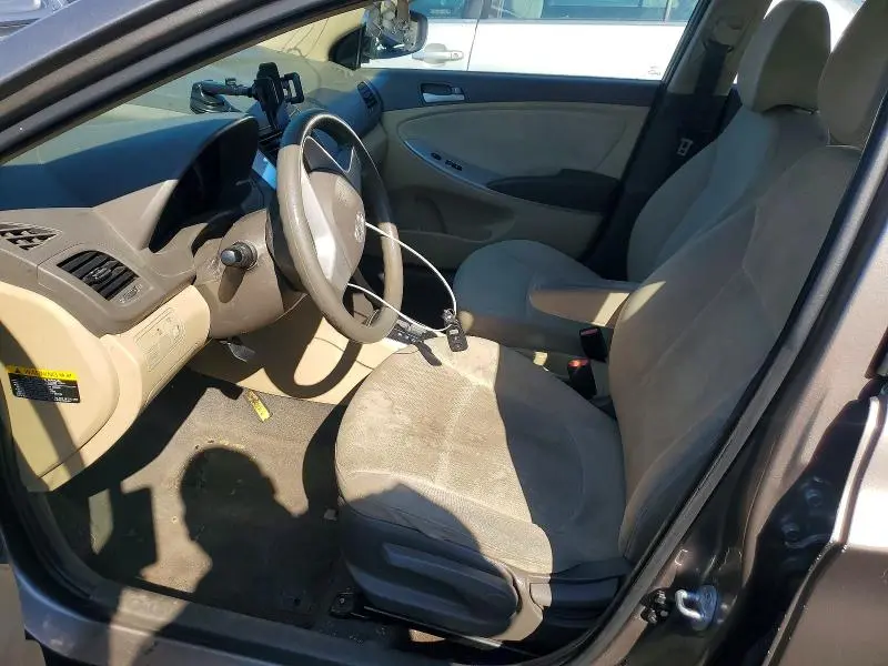 2014 HYUNDAI ACCENT GLS  