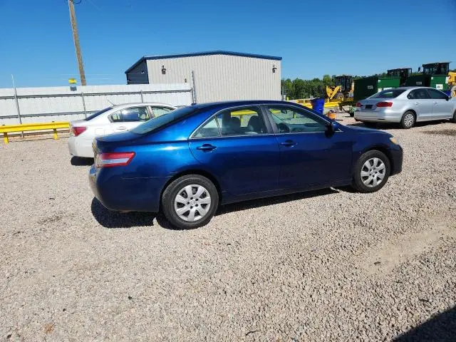 2011 TOYOTA CAMRY LE  