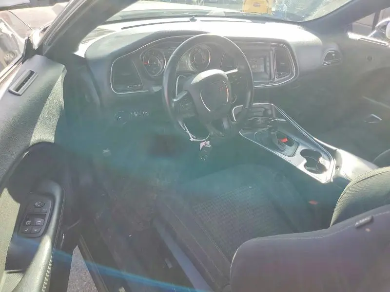 2016 DODGE CHALLENGER SXT  