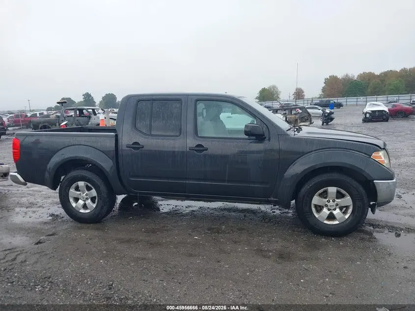 2011 NISSAN FRONTIER SV