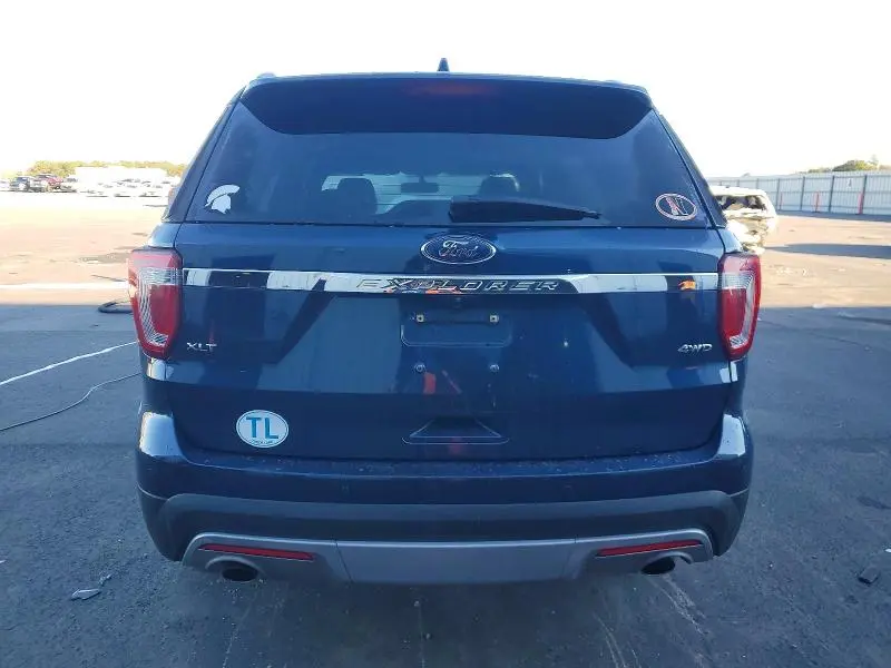 2017 FORD EXPLORER XLT  