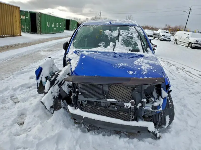 2013 NISSAN FRONTIER S  