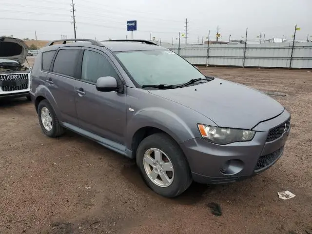 2010 MITSUBISHI OUTLANDER ES  