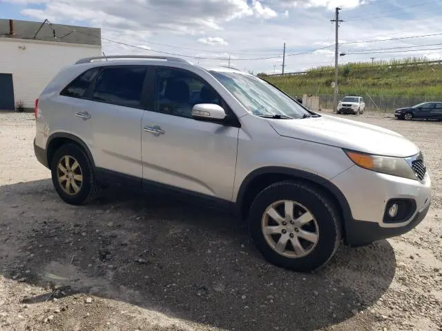 2011 KIA SORENTO BASE  
