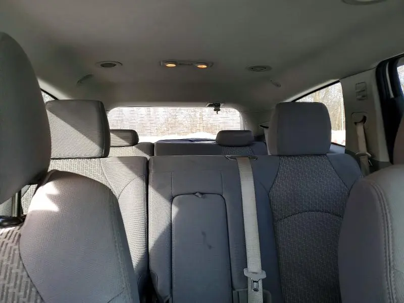 2011 CHEVROLET TRAVERSE LT  