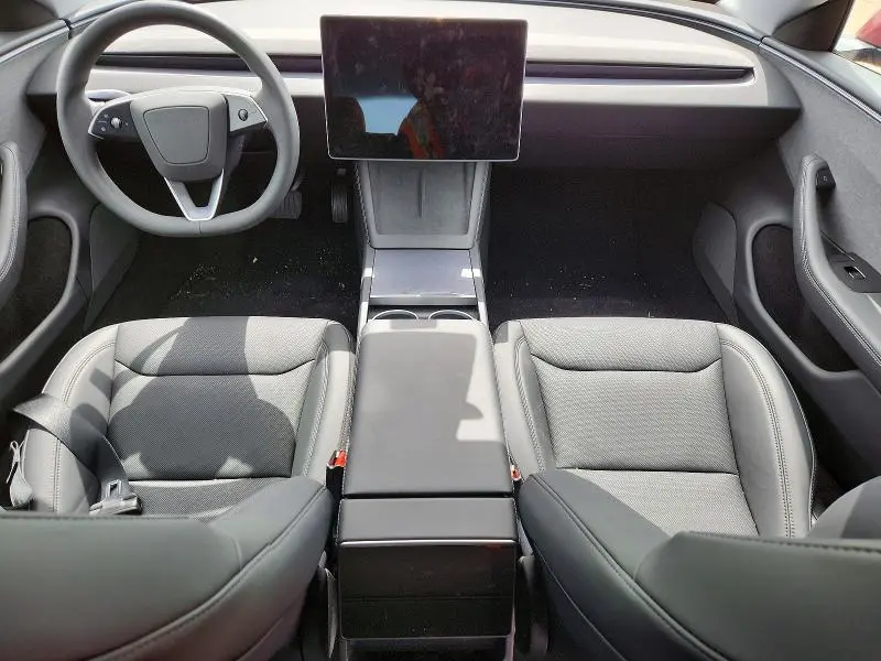 2026 TESLA MODEL 3   