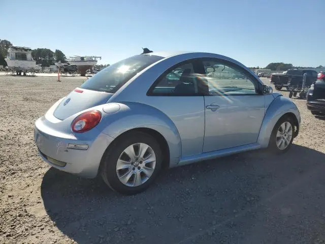 2010 VOLKSWAGEN BEETLE