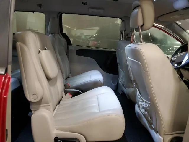 2016 CHRYSLER TOWN & COUNTRY TOURING  