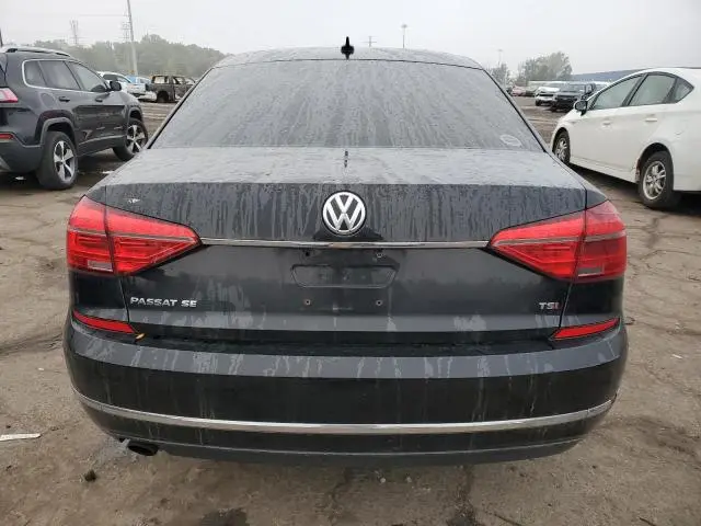 2016 VOLKSWAGEN PASSAT SE  