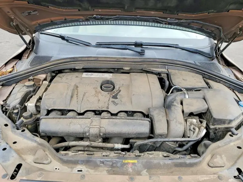 2010 VOLVO XC60 3.2  