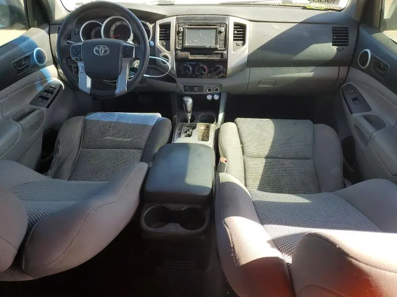 2015 TOYOTA TACOMA V6  