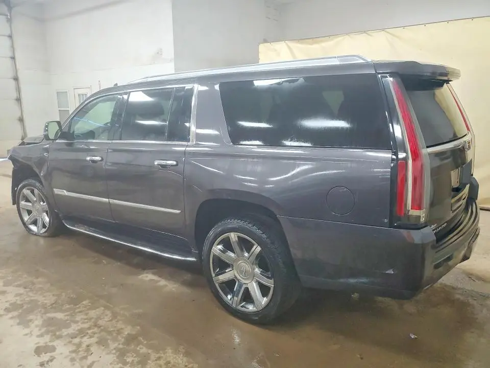 2017 CADILLAC ESCALADE ESV PREMIUM LUXURY  