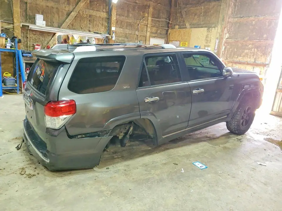 2012 TOYOTA 4RUNNER SR5  
