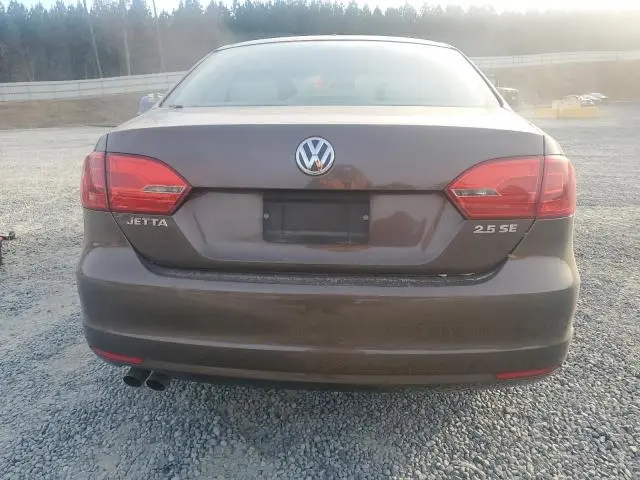 2012 VOLKSWAGEN JETTA SE  