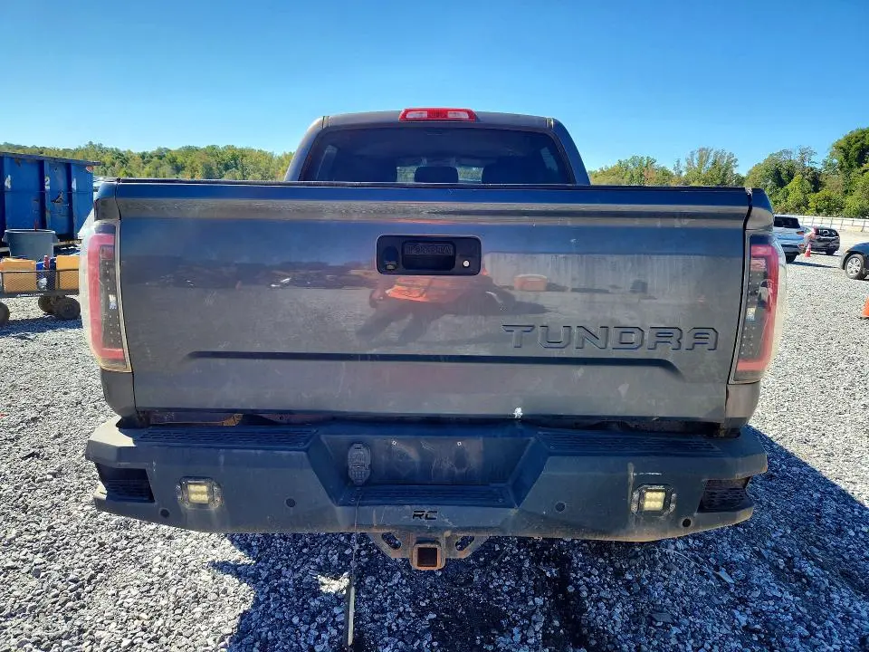 2014 TOYOTA TUNDRA CREWMAX SR5  