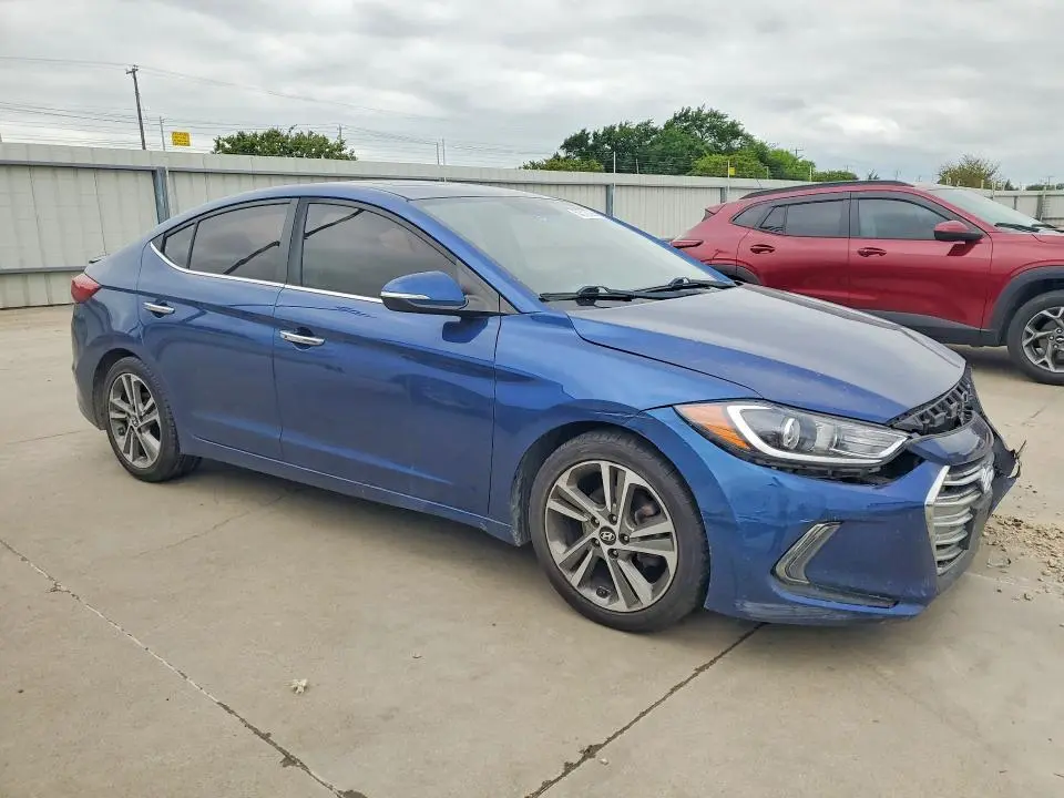 2017 HYUNDAI ELANTRA LIMITED  