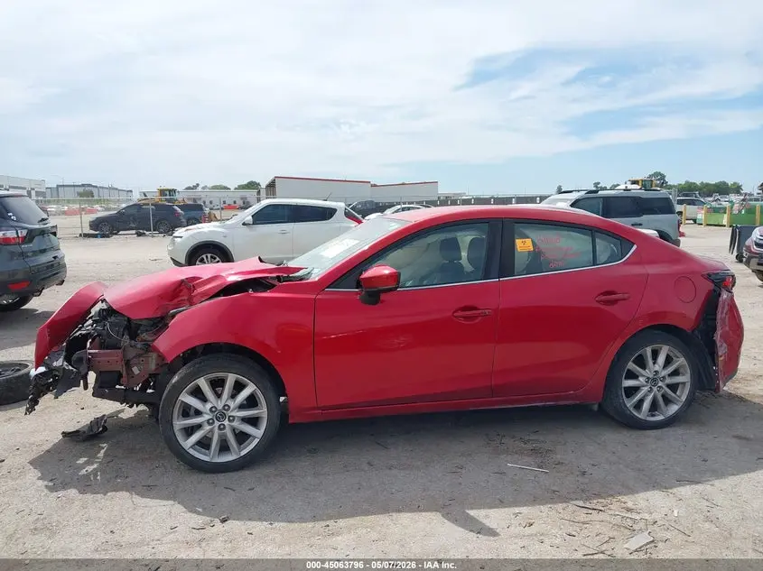 2017 MAZDA MAZDA3 TOURING