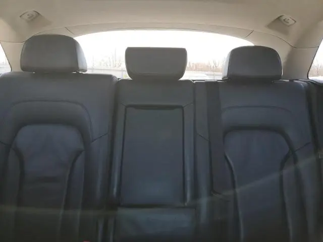 2011 AUDI Q5 PREMIUM PLUS  