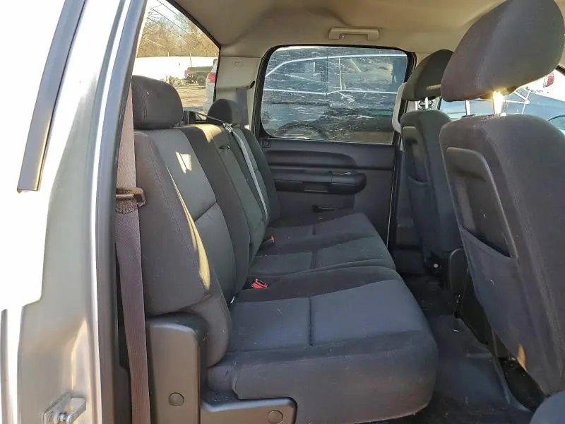2011 CHEVROLET SILVERADO K1500 LT  