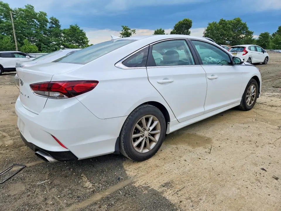 2019 HYUNDAI SONATA SE  