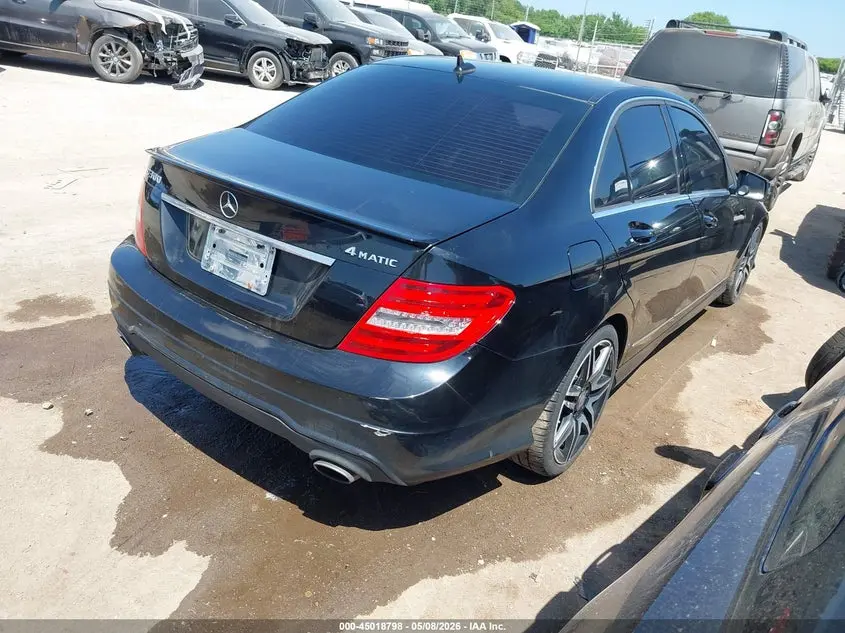 2013 MERCEDES-BENZ C 300 SPORT 4MATIC