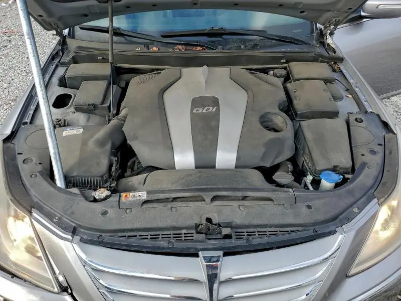 2013 HYUNDAI GENESIS 3.8L  