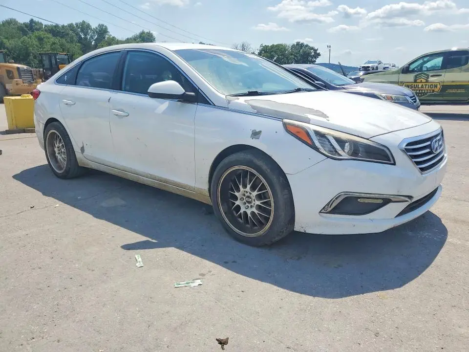 2017 HYUNDAI SONATA SE  