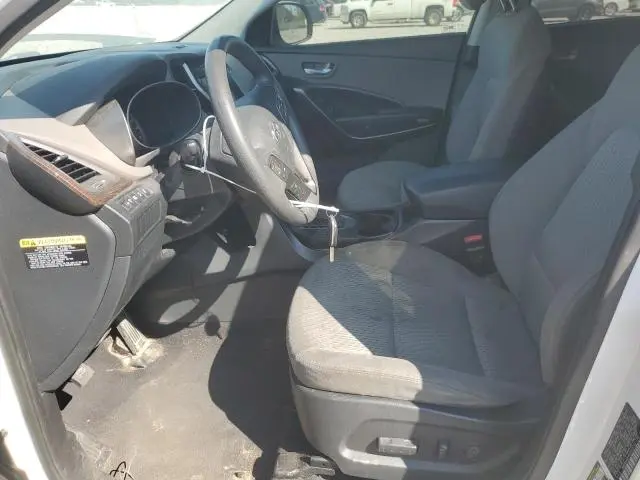 2017 HYUNDAI SANTA FE SE  