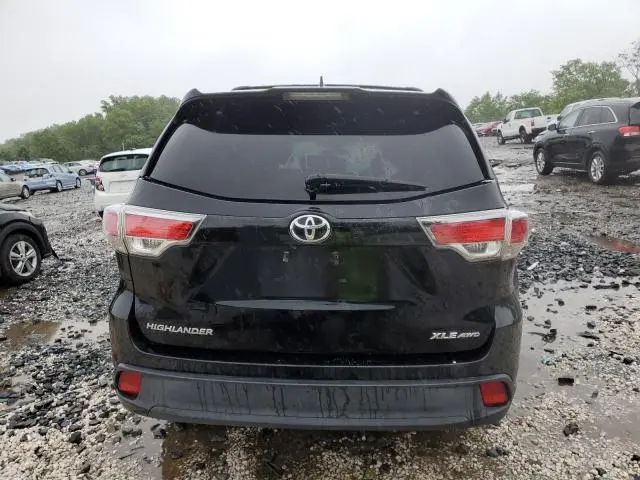 2014 TOYOTA HIGHLANDER XLE  