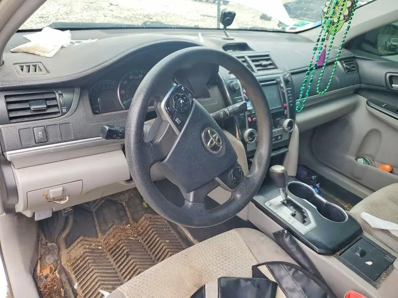 2013 TOYOTA CAMRY LE  