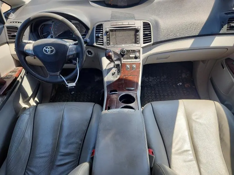 2010 TOYOTA VENZA AWD V6  