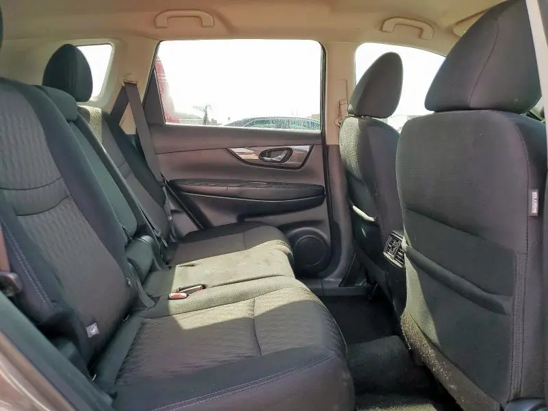 2019 NISSAN ROGUE S  