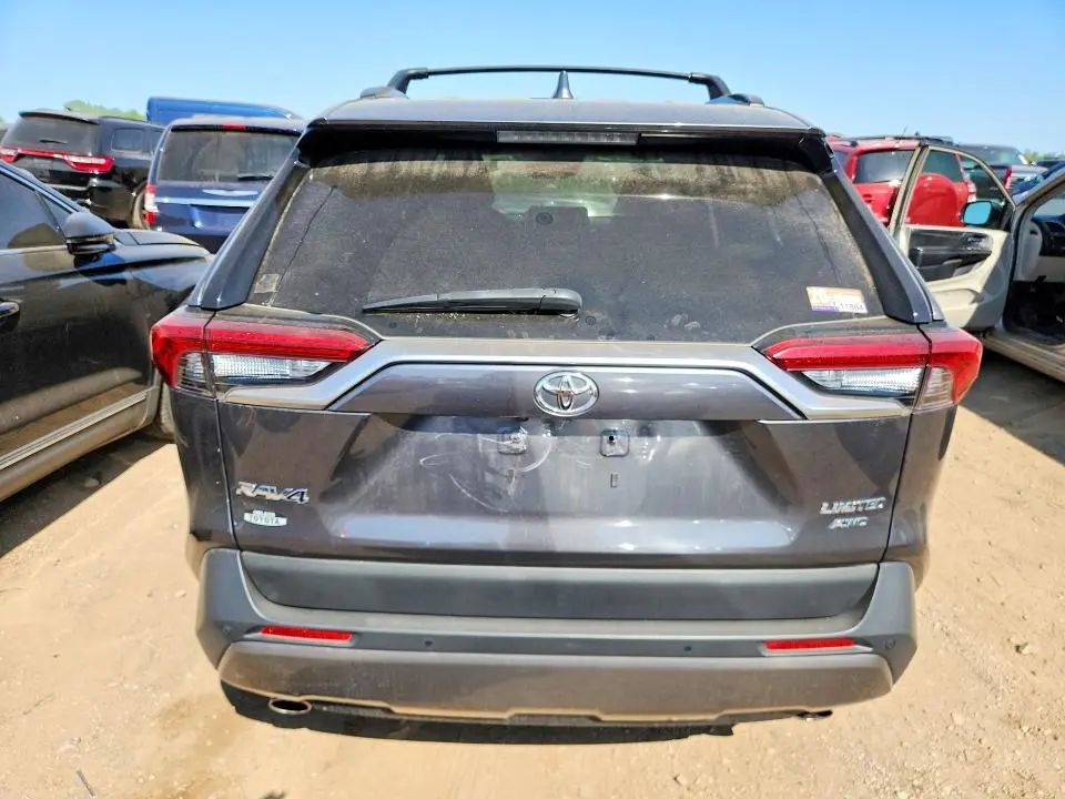 2019 TOYOTA RAV4 LIMITED  