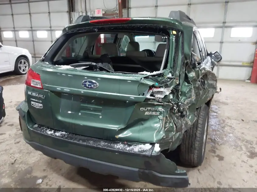 2010 SUBARU OUTBACK 2.5I LIMITED