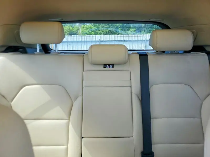 2015 MERCEDES-BENZ GLA 250 4MATIC  