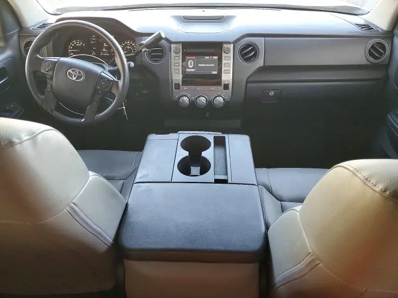 2018 TOYOTA TUNDRA SR  