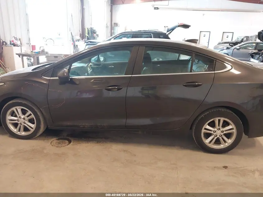 2017 CHEVROLET CRUZE LT AUTO