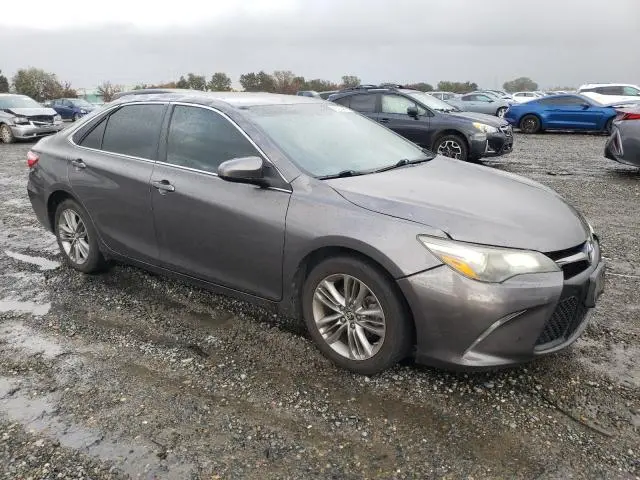 2016 TOYOTA CAMRY LE  