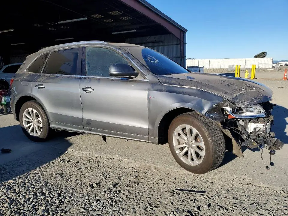 2013 AUDI Q5 PREMIUM PLUS  