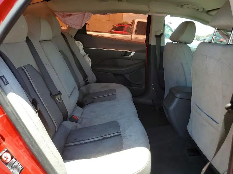 2021 HYUNDAI SONATA SE   
