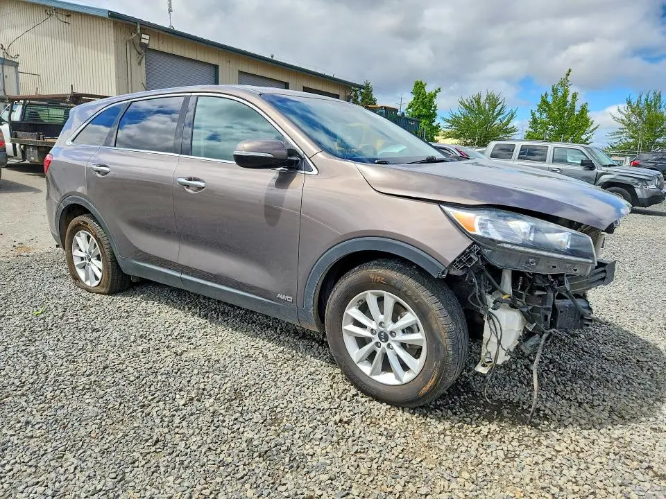 2019 KIA SORENTO LX V6  