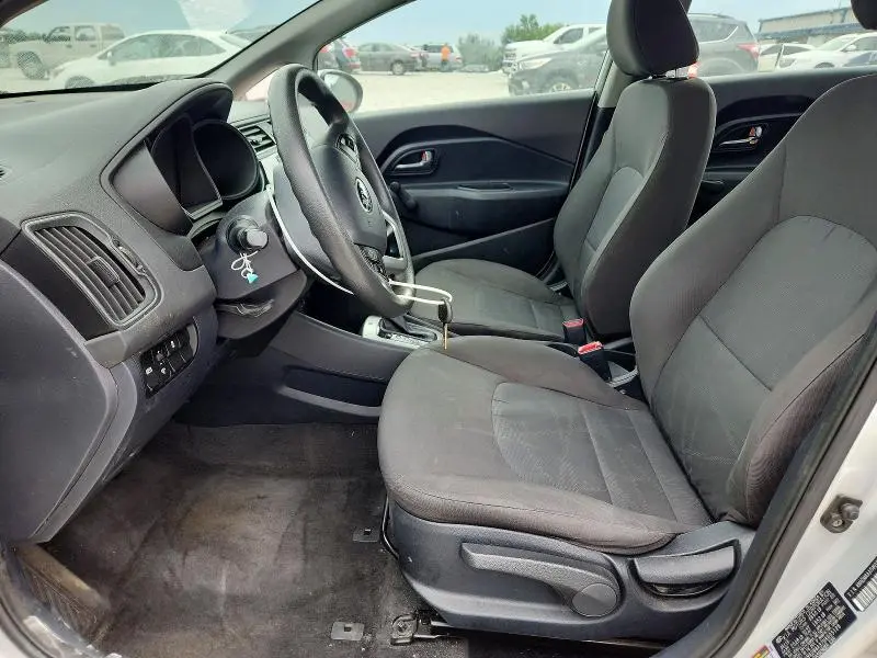 2017 KIA RIO LX  
